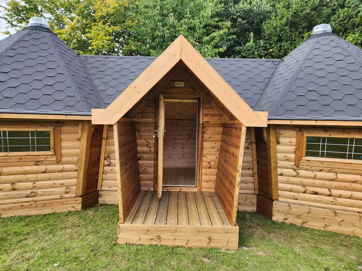 connected cabins for outdoor learning