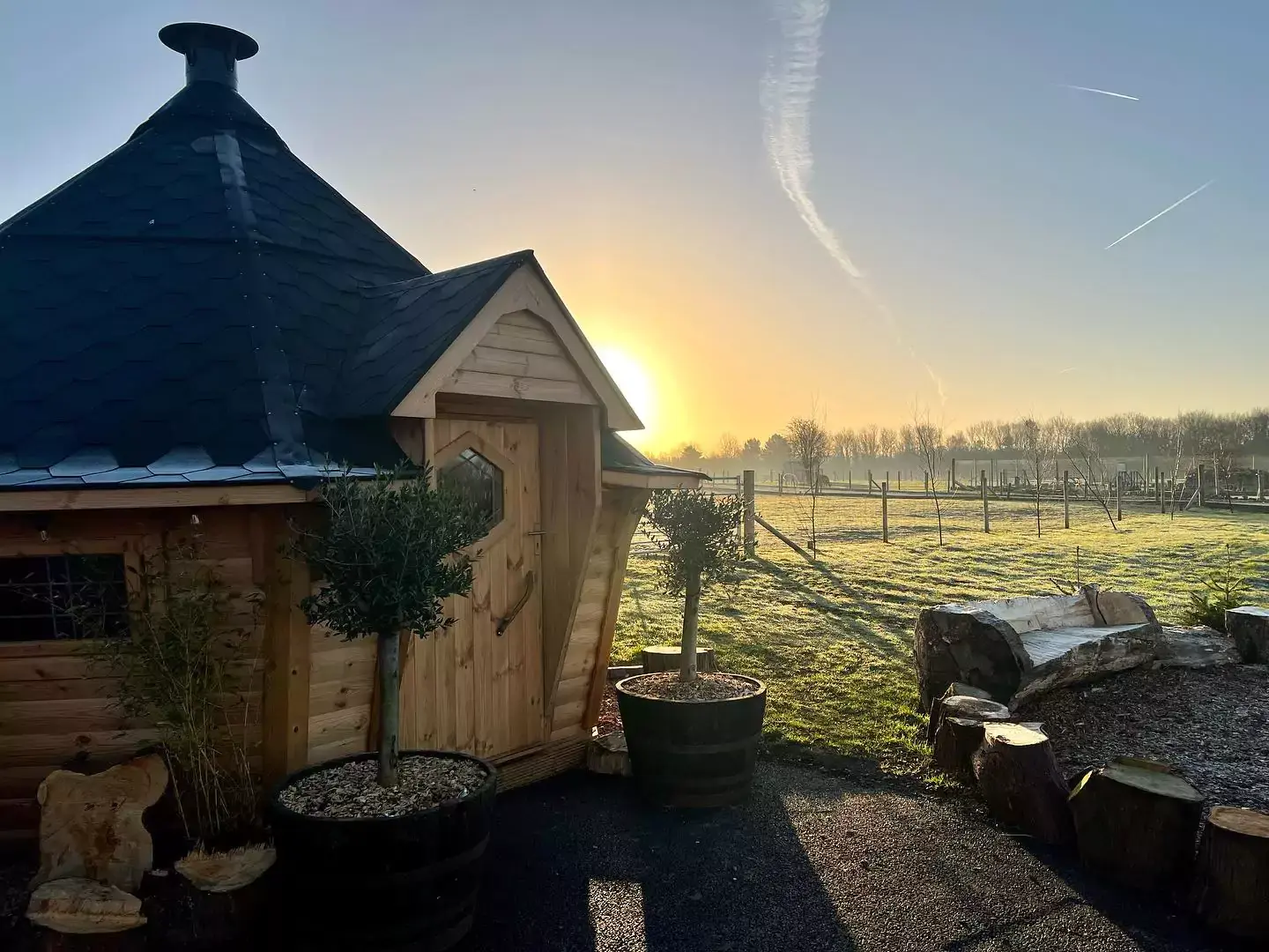 nanny sharon's alpaca farm log cabins